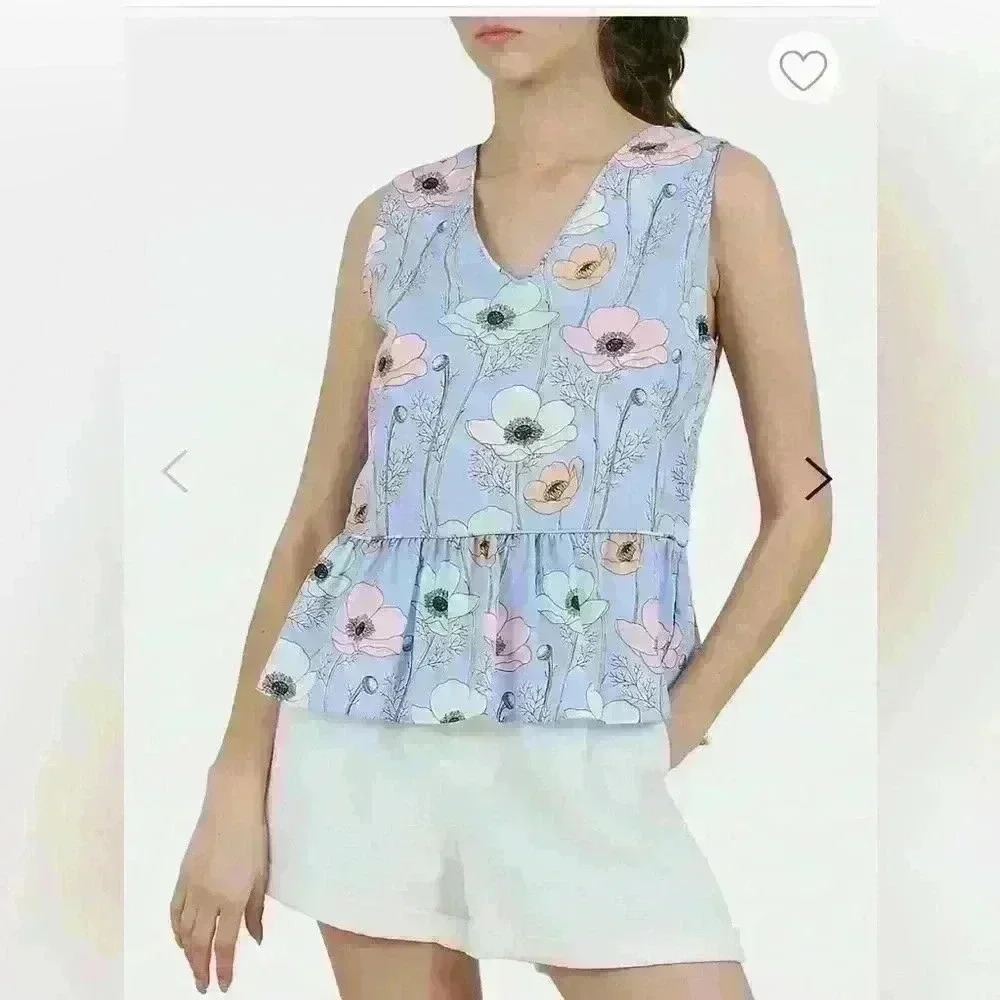 Molly Bracken Sleeveless Blouse size  M